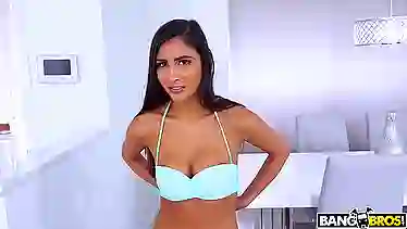 Красивое порно смуглой Gianna Dior, которая заглатывает член